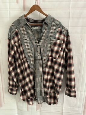 We The Free Black, Flannel White & Rust Plaid Button Tunic